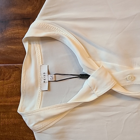 🎊Host Pick🎊 Reiss Morgan Tie Neck Blouse - Picture 6 of 16